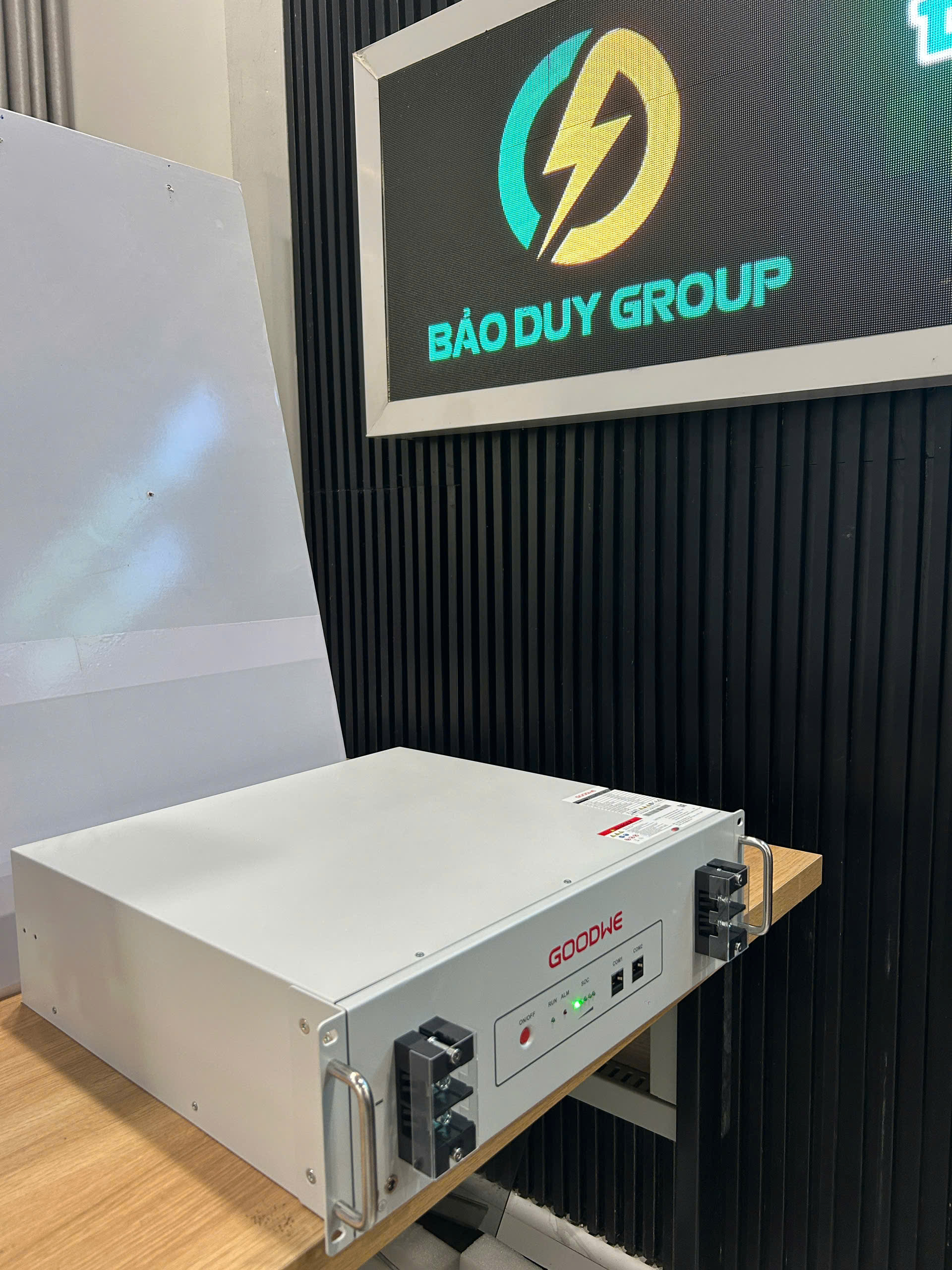 Pin Lưu Trữ GoodWe Battery 5.4Kwh 105AH 51.2V - Ảnh 2